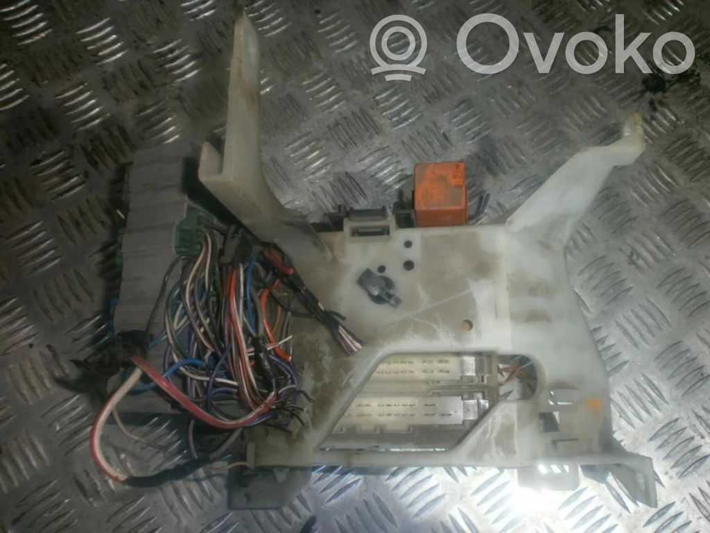 Ford Mondeo MK I Set scatola dei fusibili