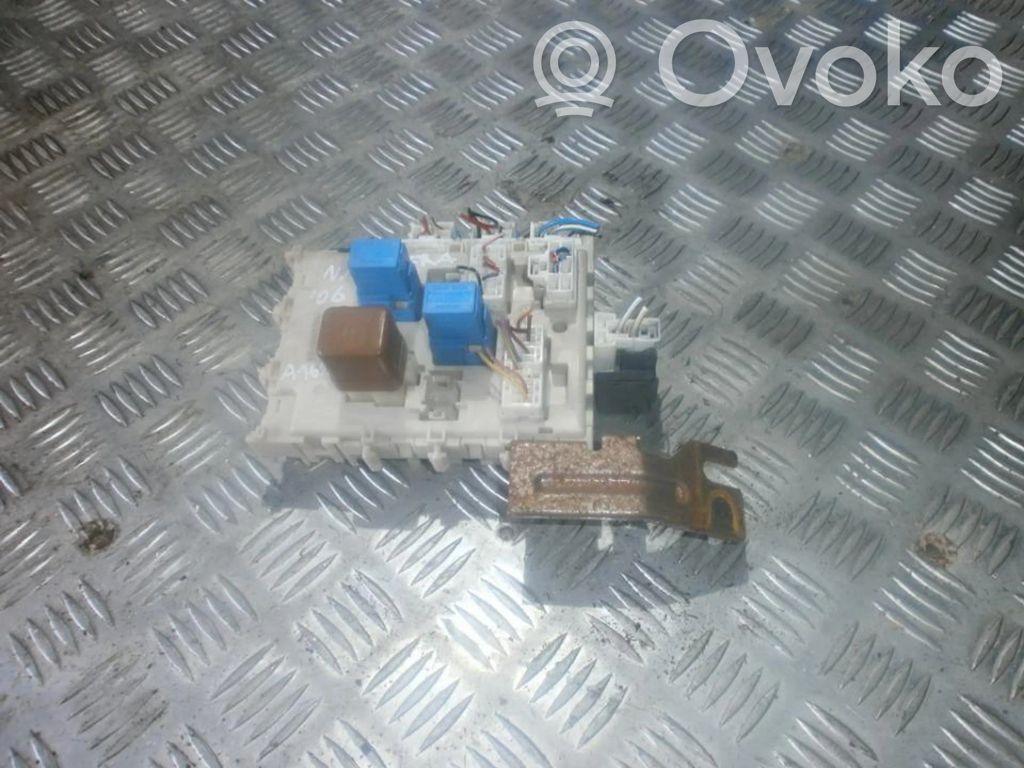 Nissan Almera N16 Set scatola dei fusibili