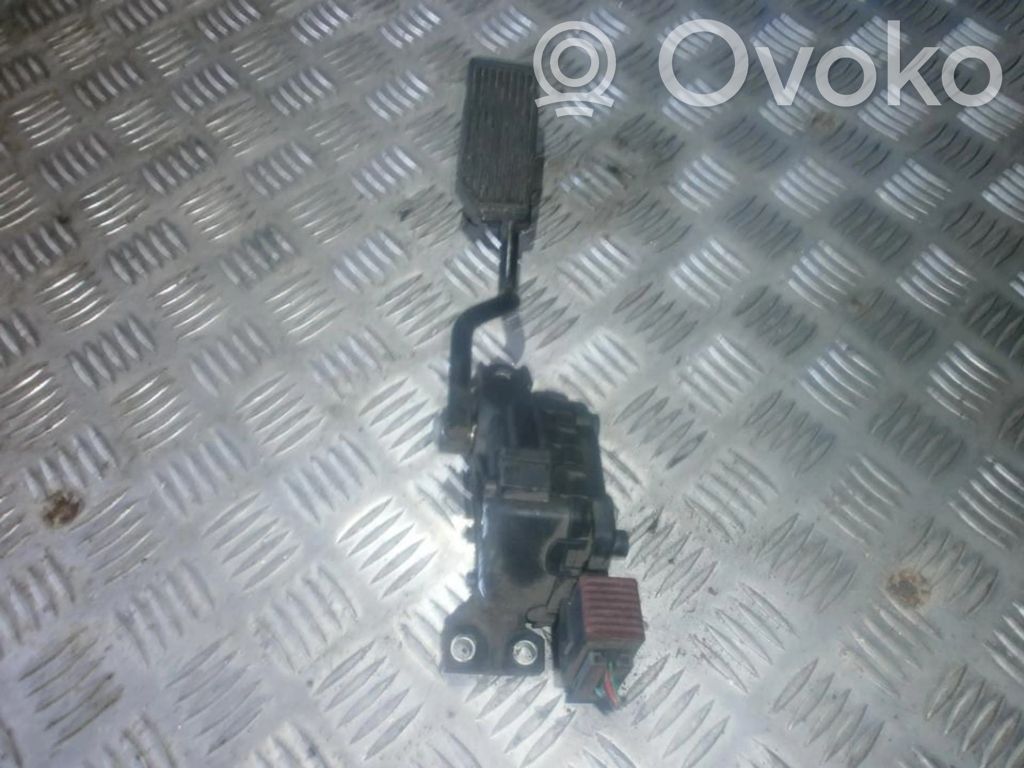 Nissan Almera N16 Pedală accelerație