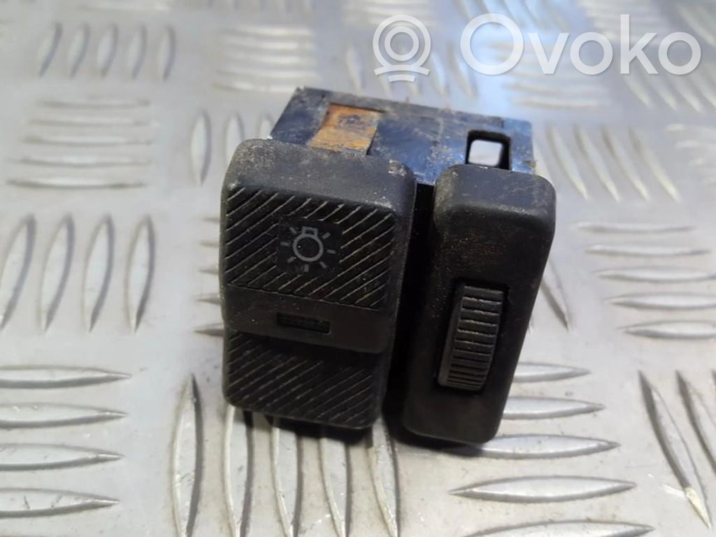 Interruptor de luz   357941531,357941531