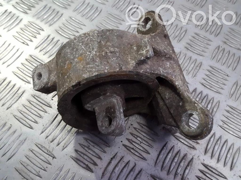 Engine mount bracket   96FB7M121BH,96FB7M121BH,96FB7M121BH,96FB7M121BH