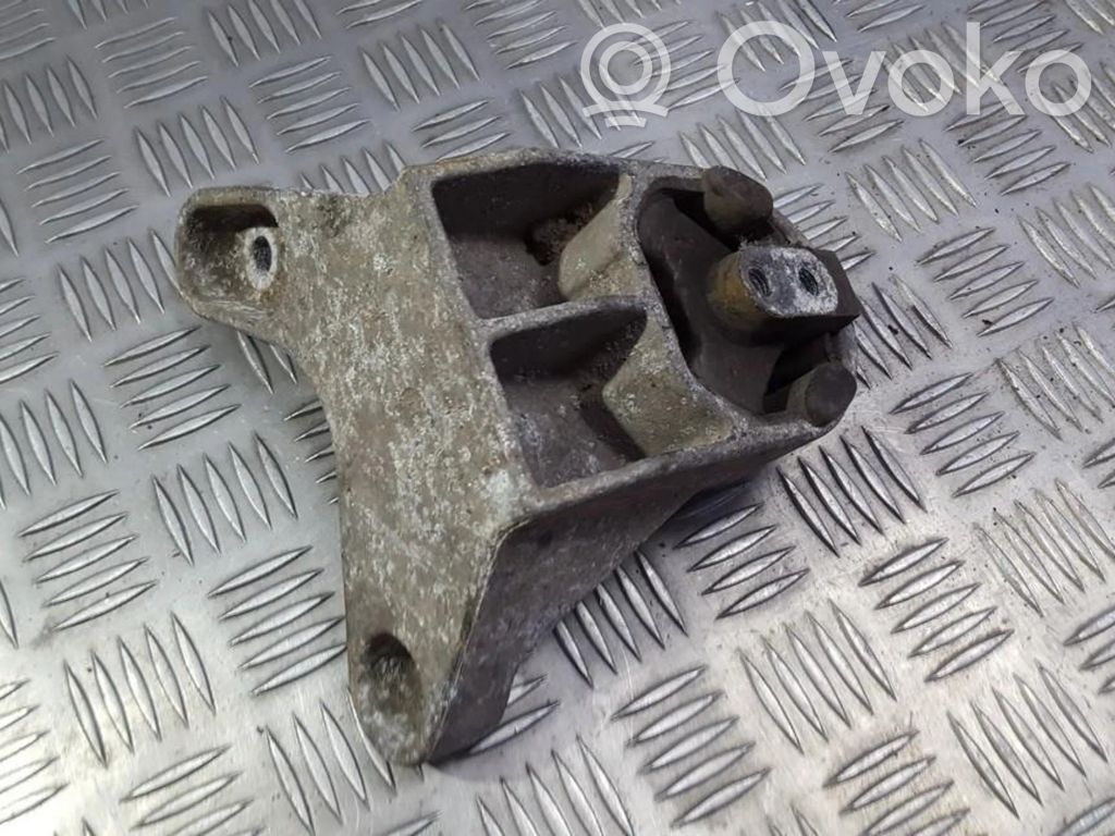 Ford Ka Engine mount bracket 