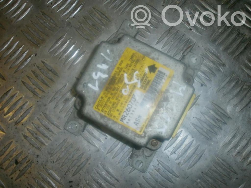 Mitsubishi Colt Centralina/modulo airbag 