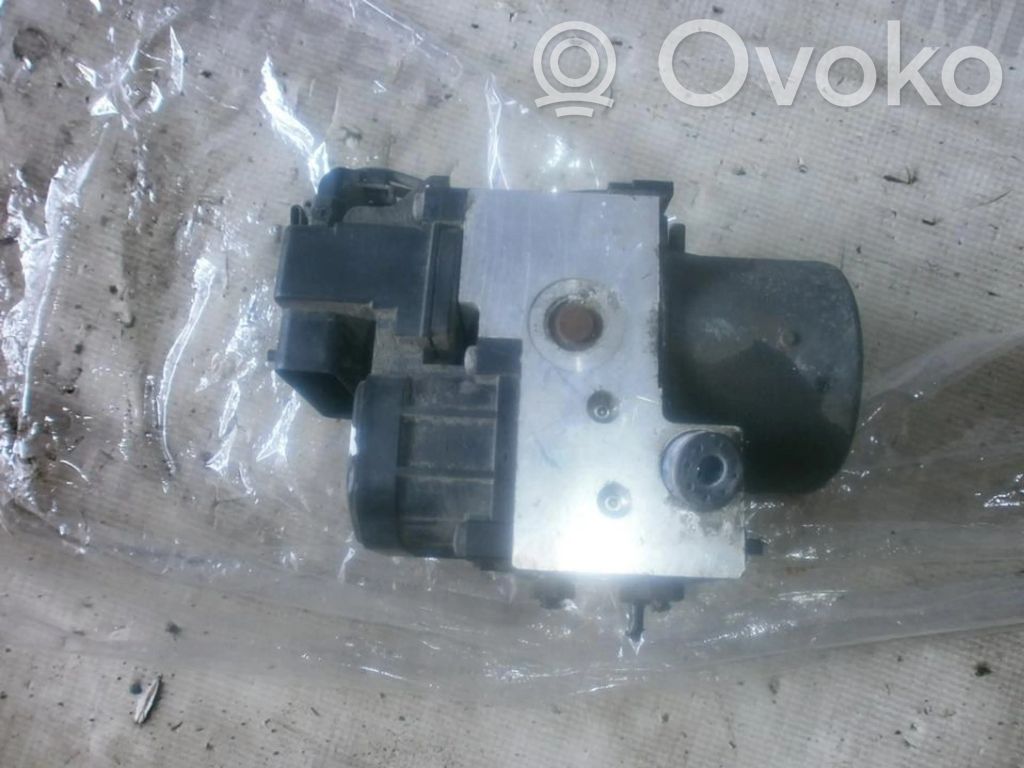 Mitsubishi Carisma ABS-pumppu 