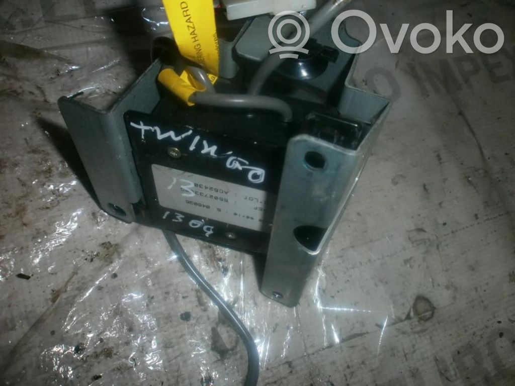 Renault Twingo I Centralina/modulo airbag 