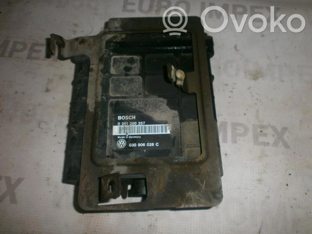 Unidad de control/módulo del motor   0261200257,030906026C,0261200257,030906026C