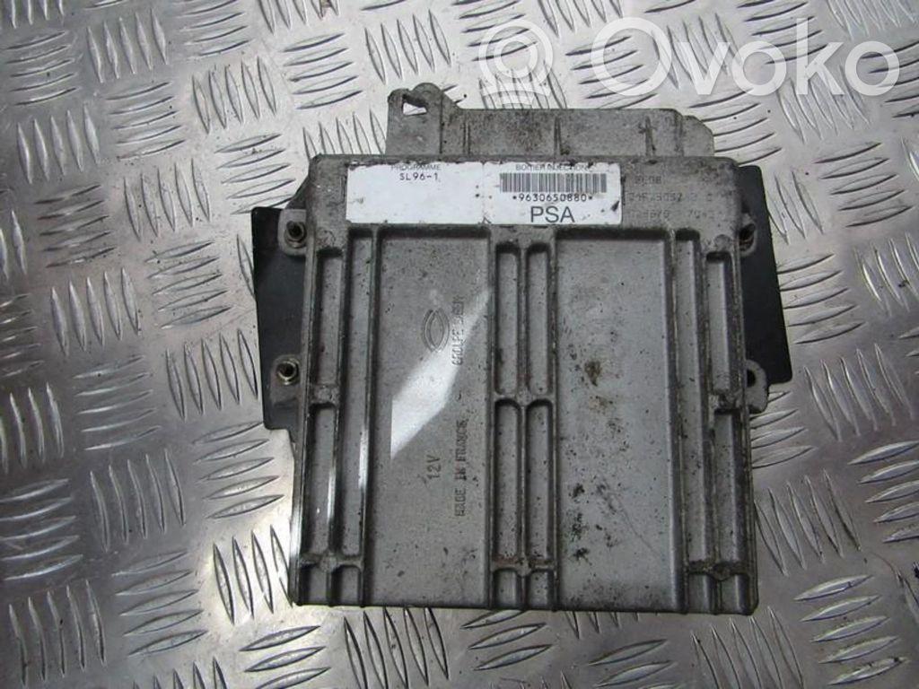Peugeot 406 Engine control unit/module 