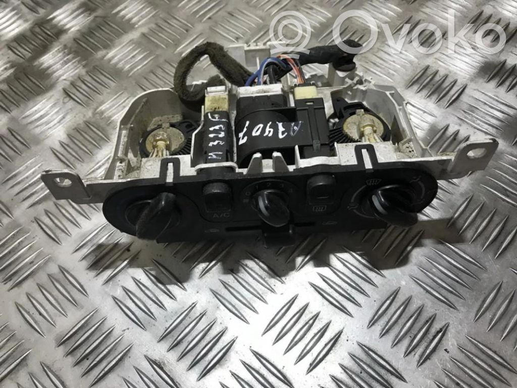 Mazda 323 F Climate control unit 