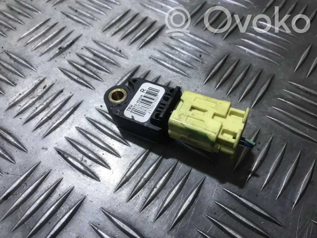 Toyota Avensis T250 Czujnik uderzenia Airbag 