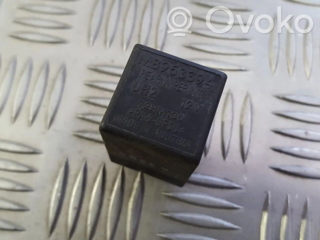 Otros relés   MB953394,72HM100,72HM100,MB953394