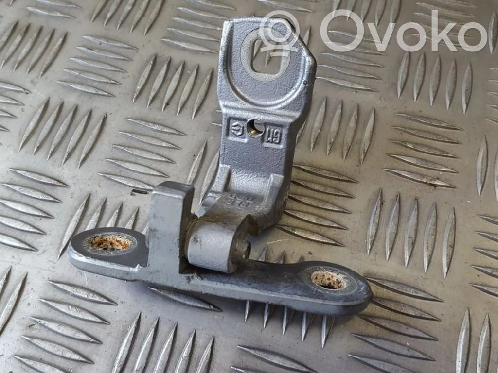 Opel Vectra C Zawias dolny drzwi tylnych 