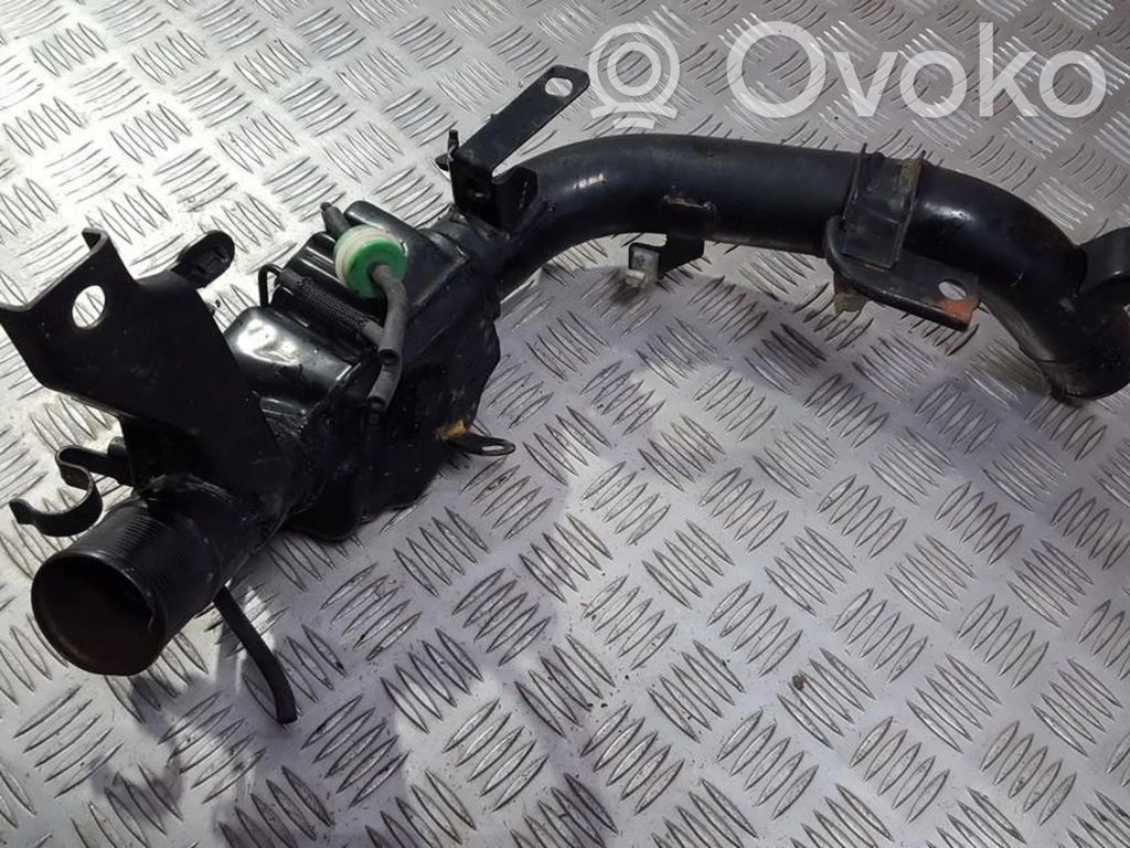 Toyota Avensis T250 Schlauch / Leitung Ladeluftkühler 
