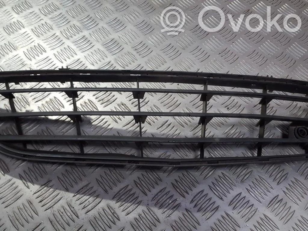 Opel Corsa D Mascherina inferiore del paraurti anteriore