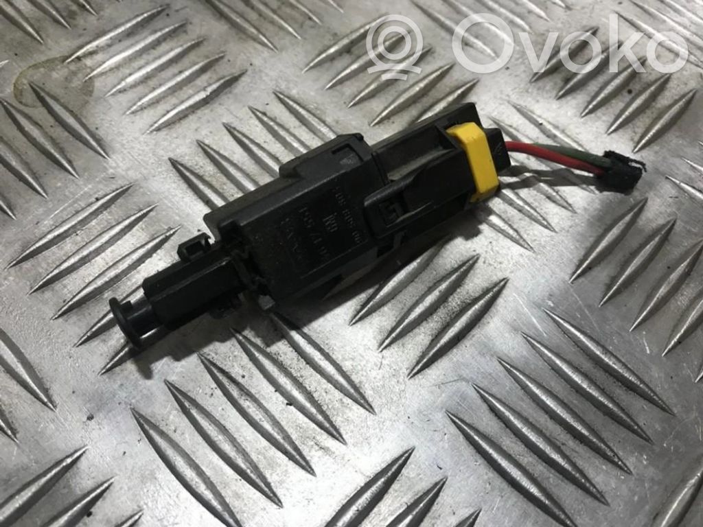 Saab 9-5 Interruptor sensor del pedal de freno 