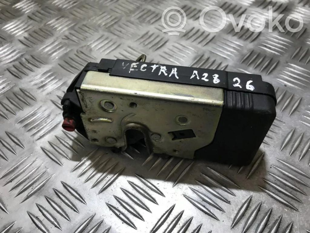 Opel Vectra B Încuietoare ușă spate 