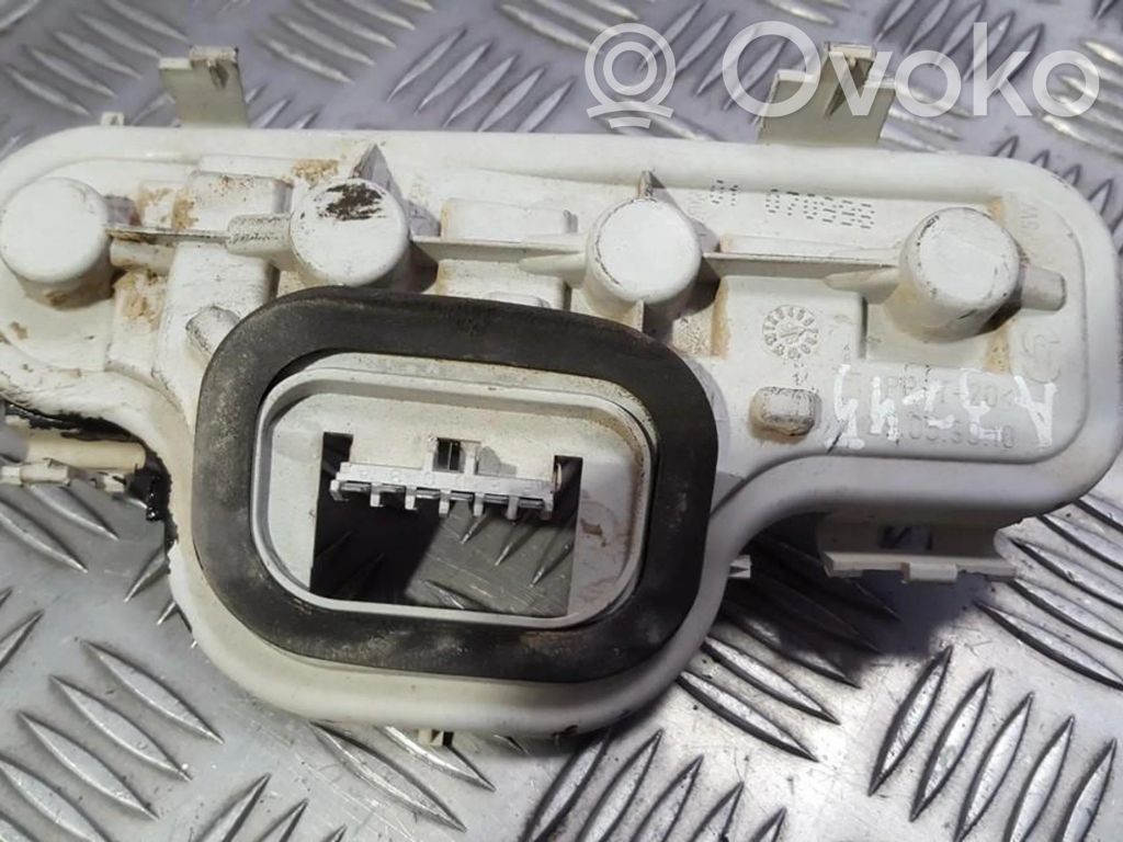 Opel Astra G Portalampada fanale posteriore 