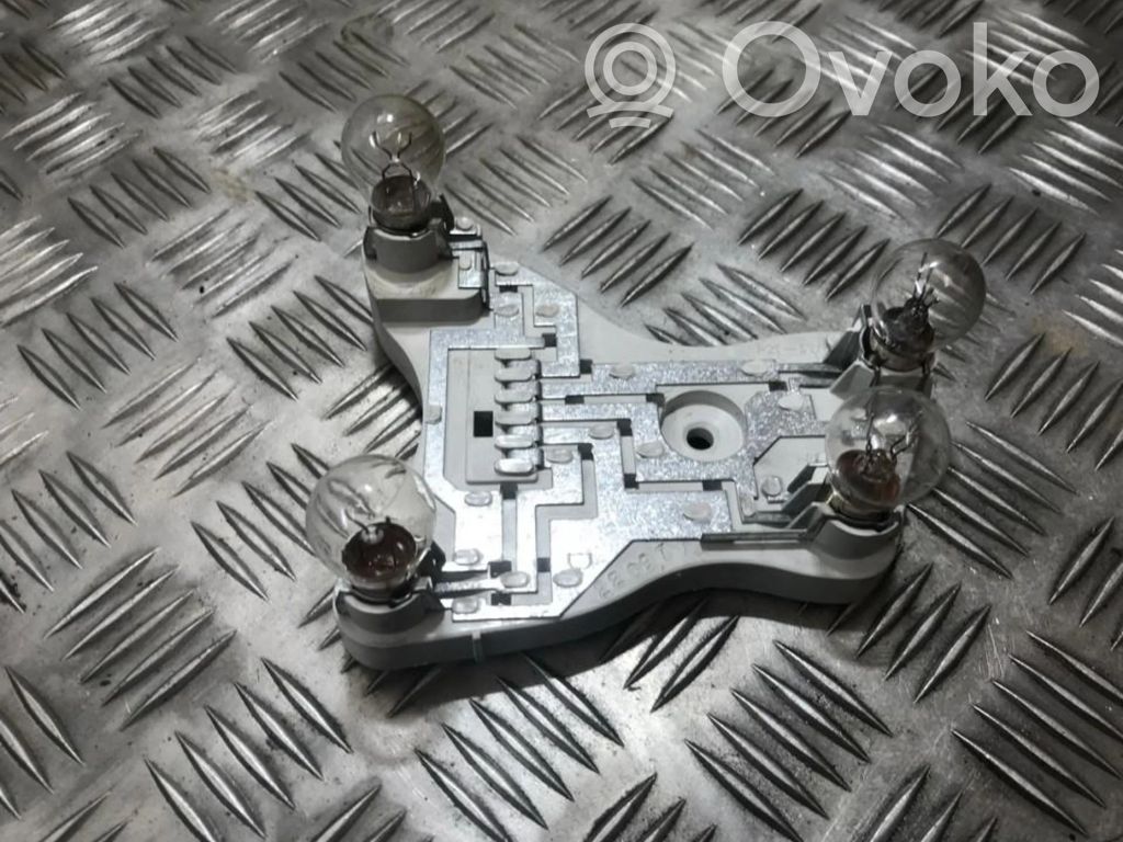 Mitsubishi Carisma Wkład lampy tylnej 