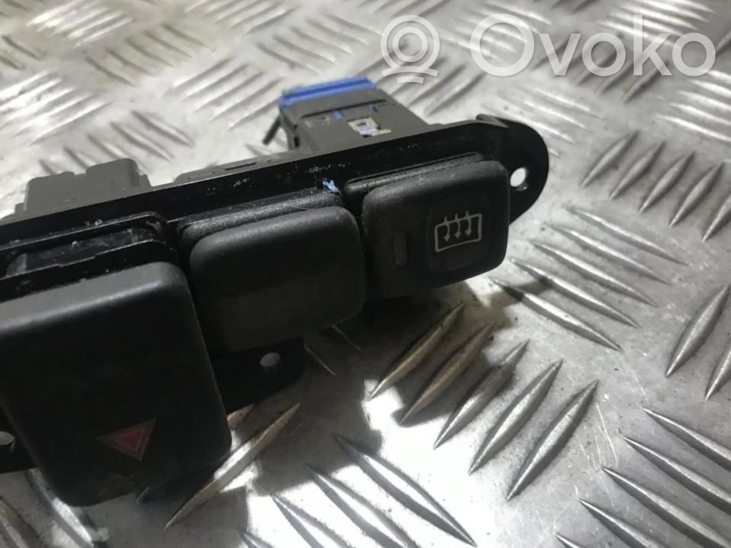 Rover 214 - 216 - 220 Bouton de dégivrage pare-brise