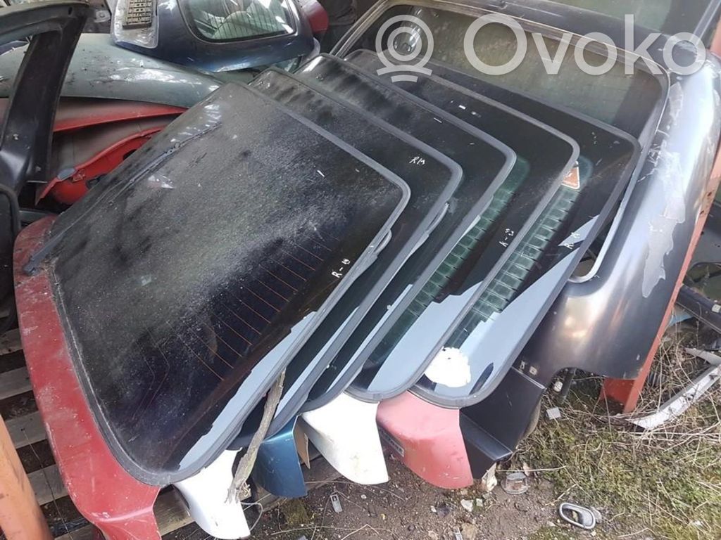 Renault 19 Puerta del maletero/compartimento de carga 