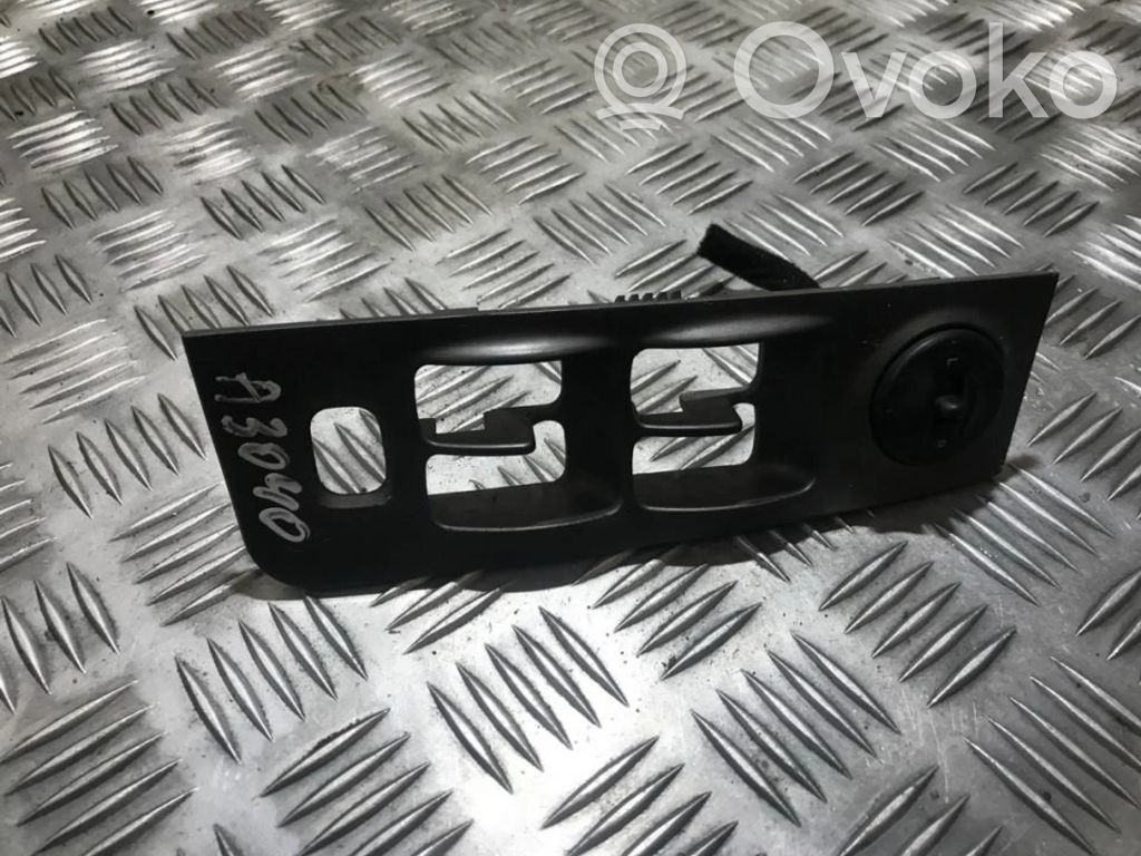 Interruttore specchietto retrovisore   9357017100,9357017100,9357017100,9357017100