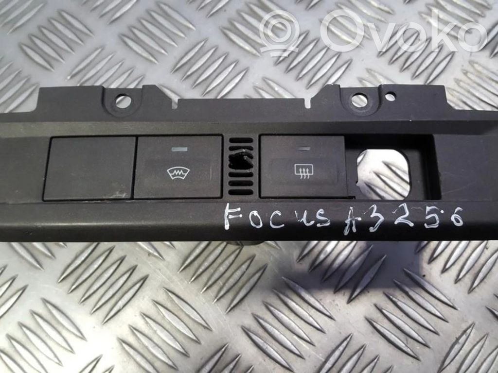 Ford Focus Schalter Scheibenheizung 