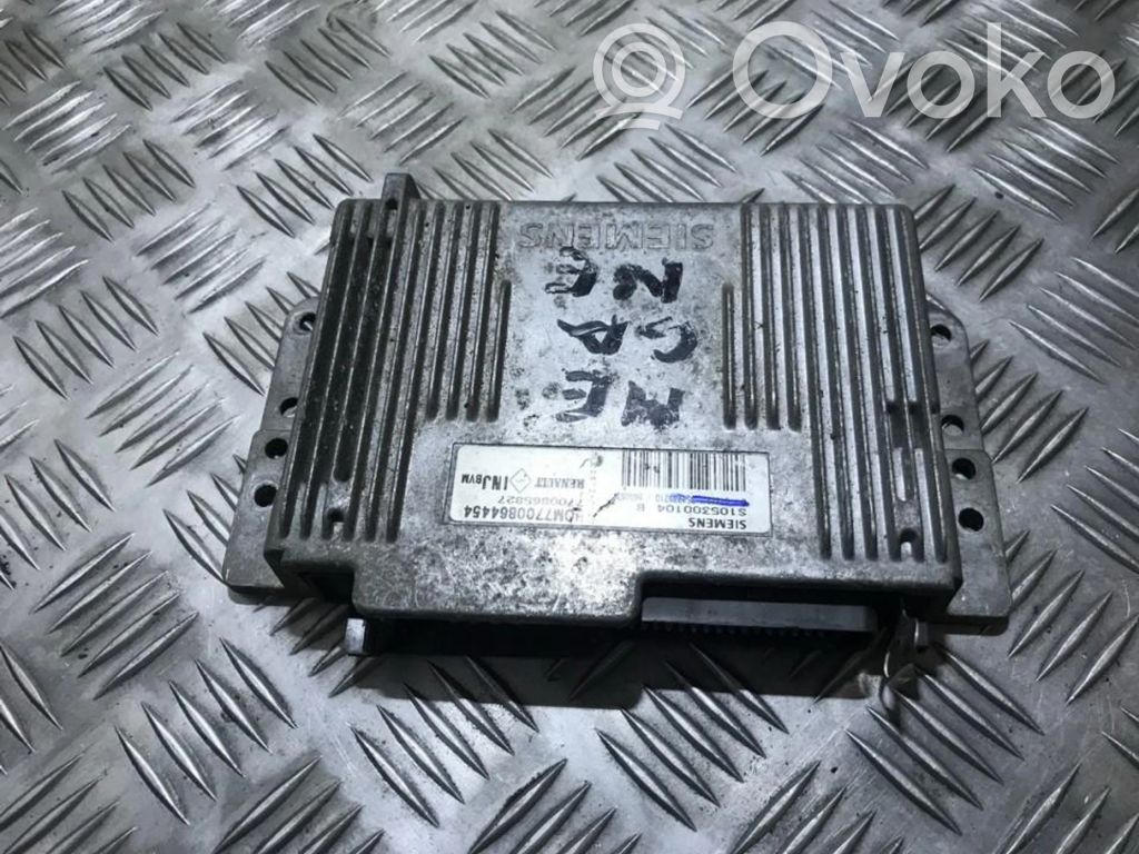 Unidad de control/módulo del motor   7700865827,HOM7700864454,351739710,7700865827,HOM7700864454,S105300104B
