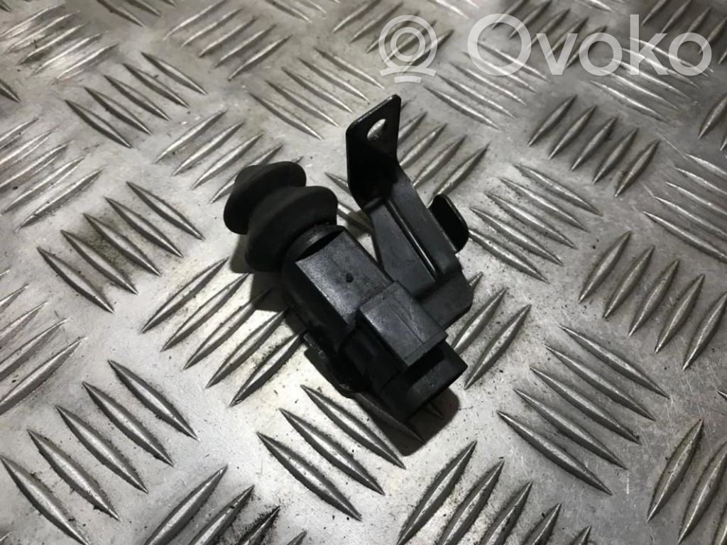 Opel Meriva A Botón interruptor de bloqueo de puertas 