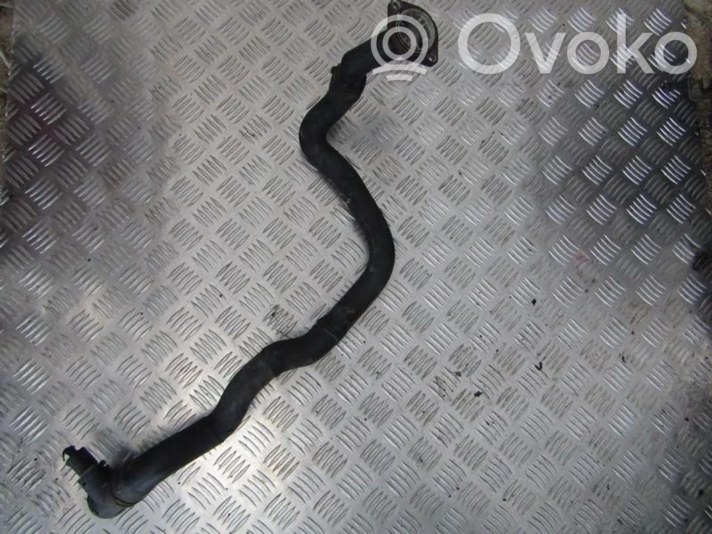Audi A3 S3 8P Tubo flessibile del liquido di raffreddamento del motore