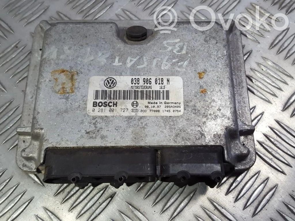 Volkswagen PASSAT B5 Unitate/modul de control motor