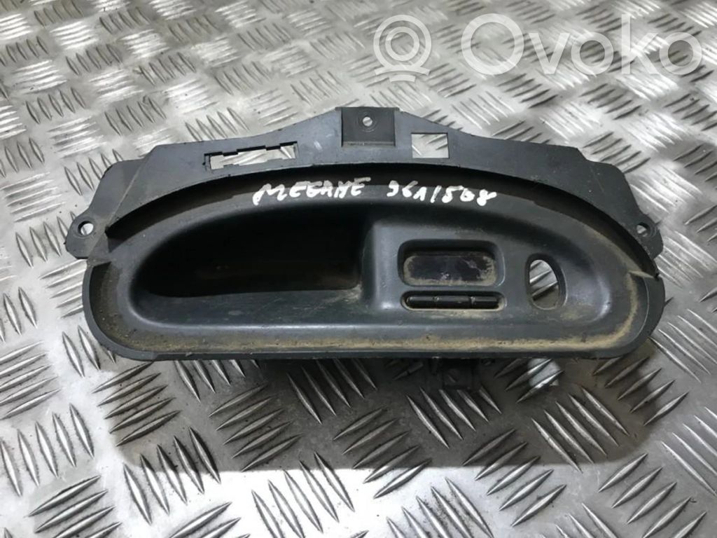 Renault Megane I Ecran/afișaj/ecran mic 