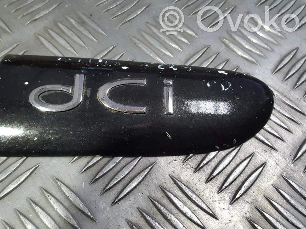 Renault Clio II Etuoven lista (muoto) 