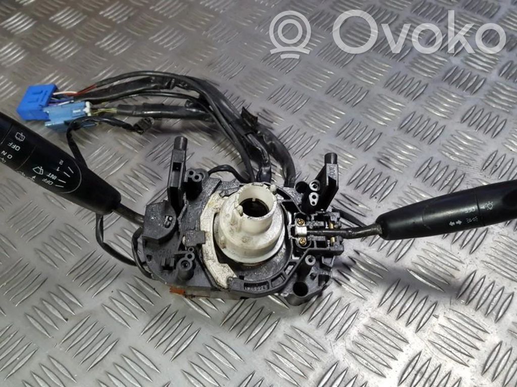 Mazda 626 Commodo, commande essuie-glace/phare 