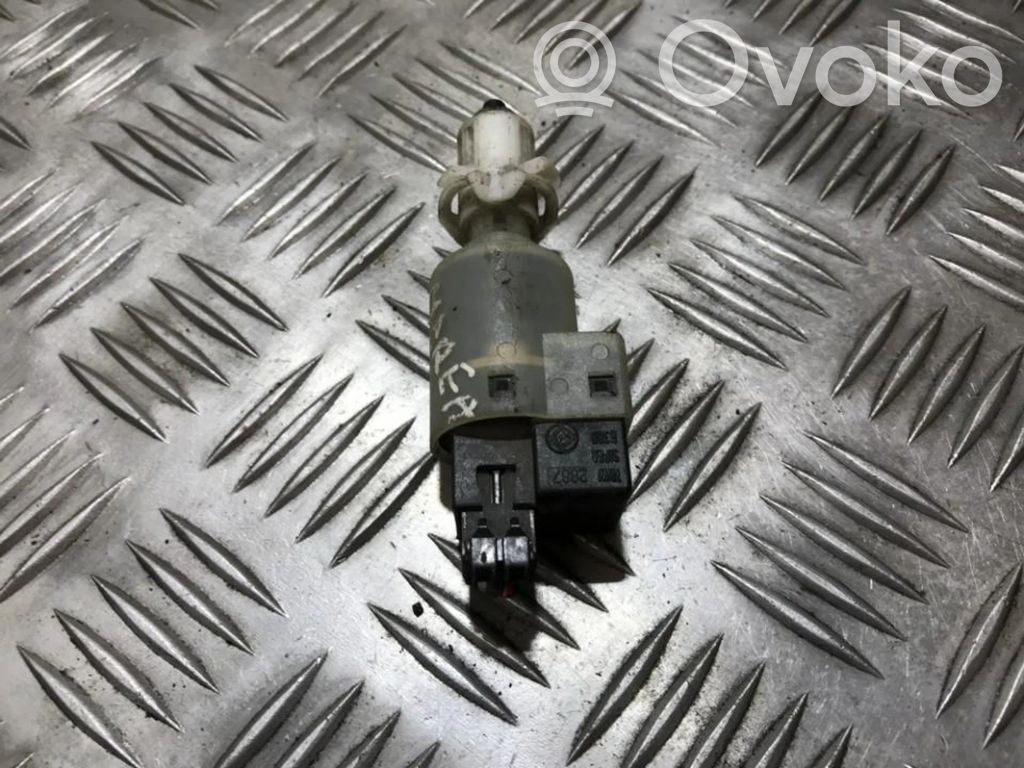 Sensor Bremspedal   B365,B365