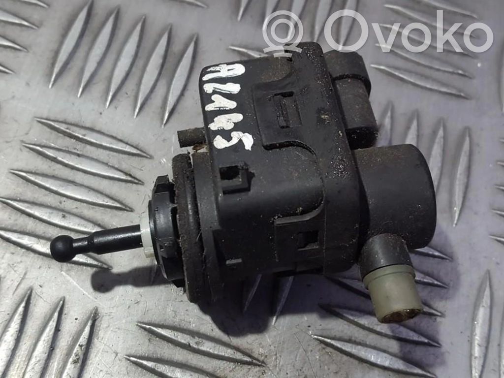 Renault Clio II Motorino di regolazione assetto fari