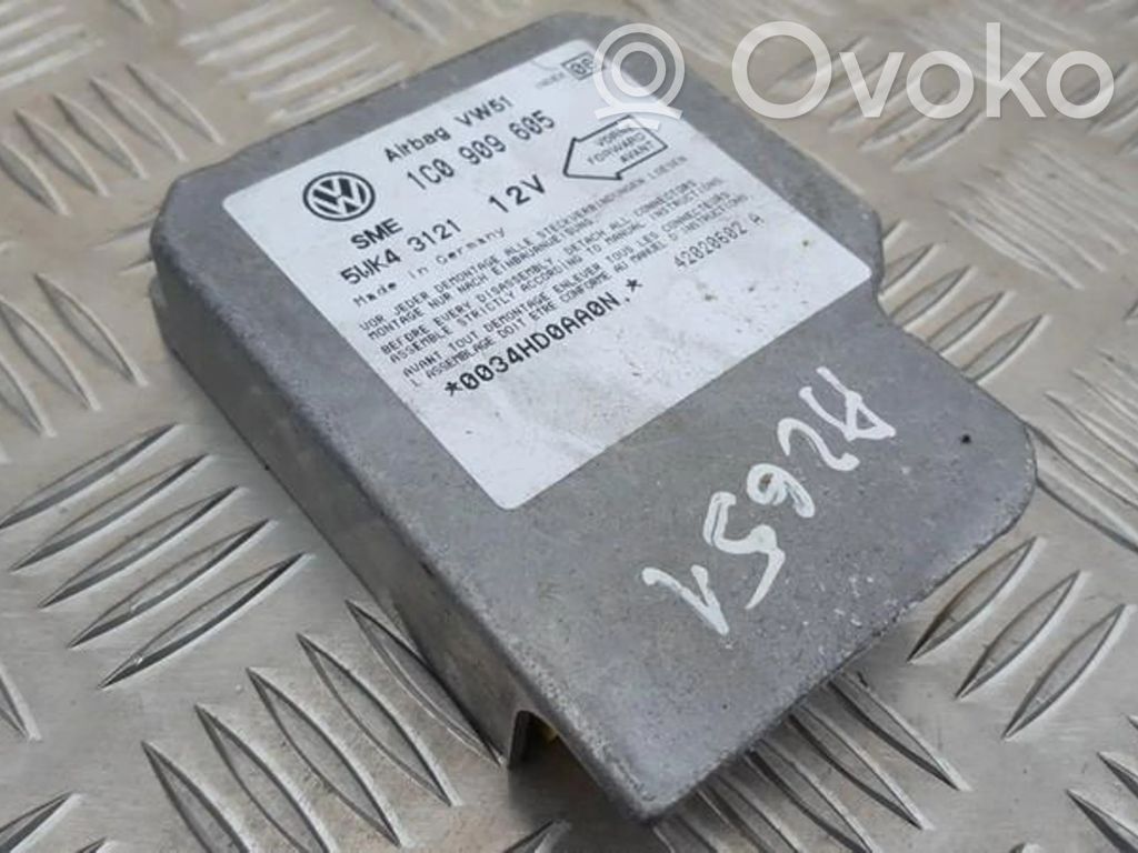 Turvatyynyn ohjainlaite/moduuli   1C0909605,5WK43121,1C0909605,5WK43121