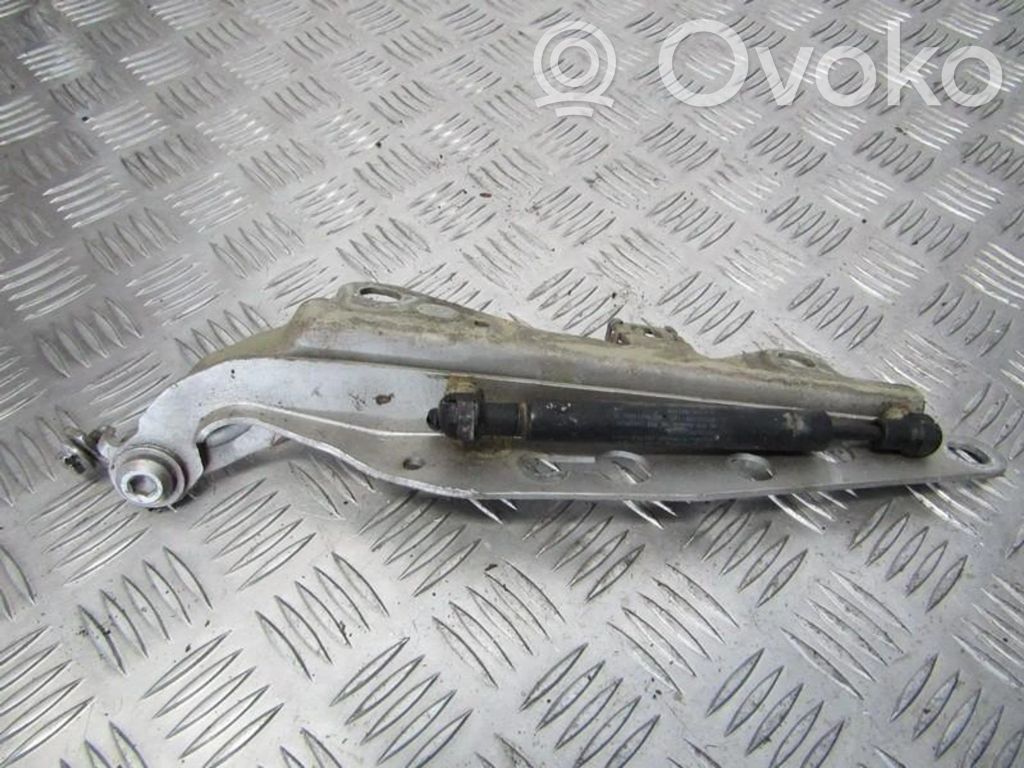 Volvo V70 Bisagras del capó/tapa del motor 