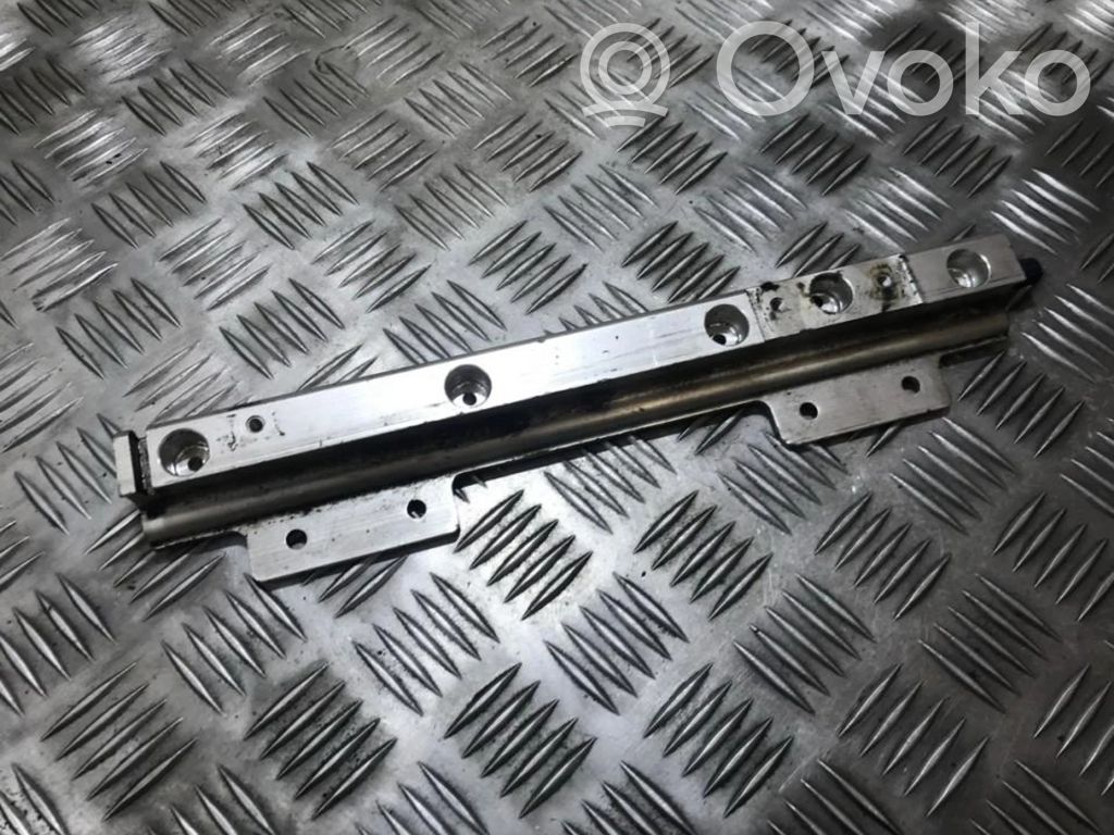 Volvo S40, V40 Polttoainepääputki