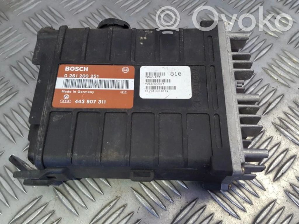 Volkswagen PASSAT B3 Unitate/modul de control motor 