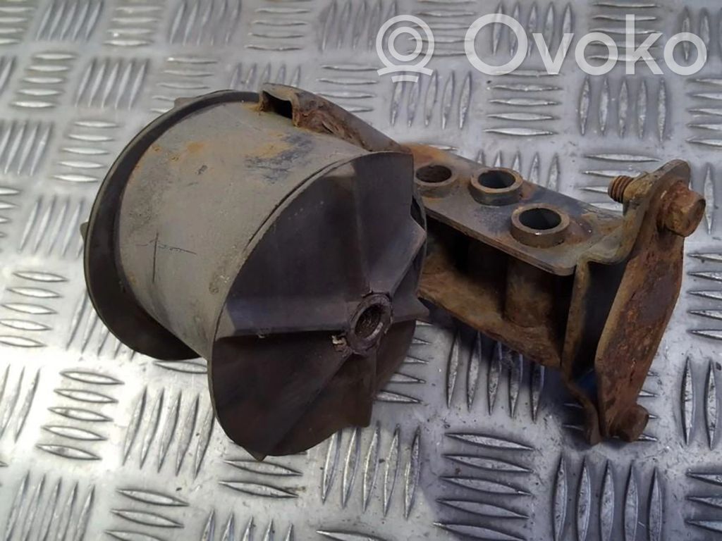 Hyundai Accent Dzinēja spilvens 