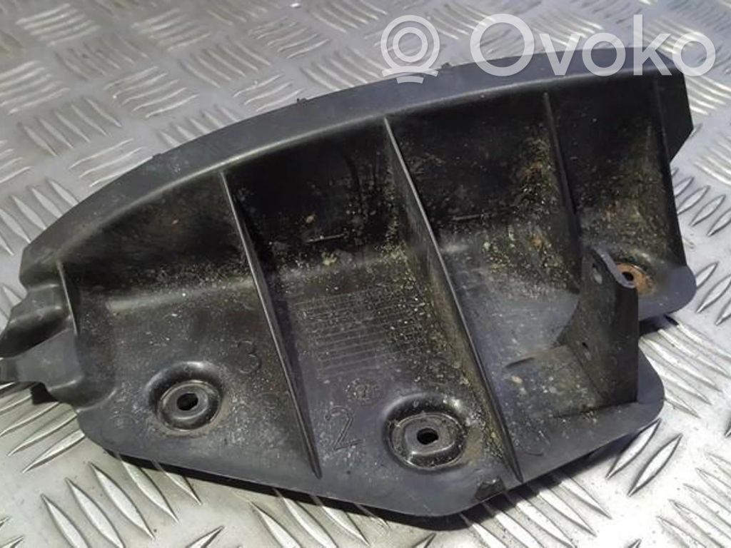 Audi A3 S3 8P Suport montare bară spate 