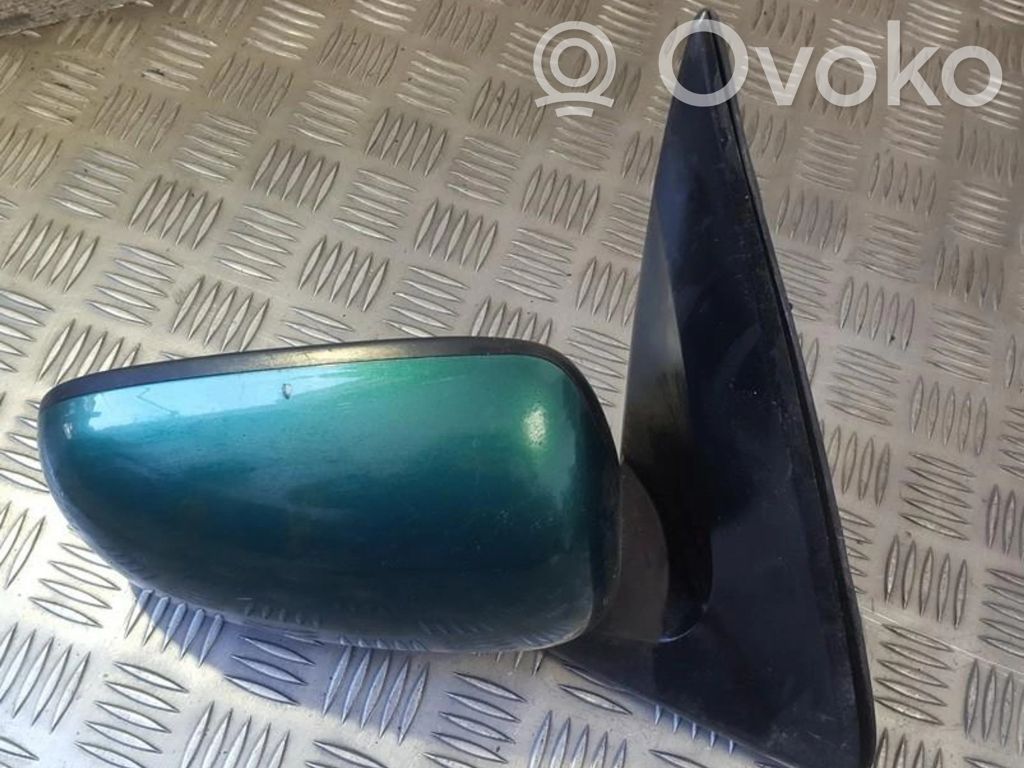 Nissan Almera N16 Specchietto retrovisore elettrico portiera anteriore 