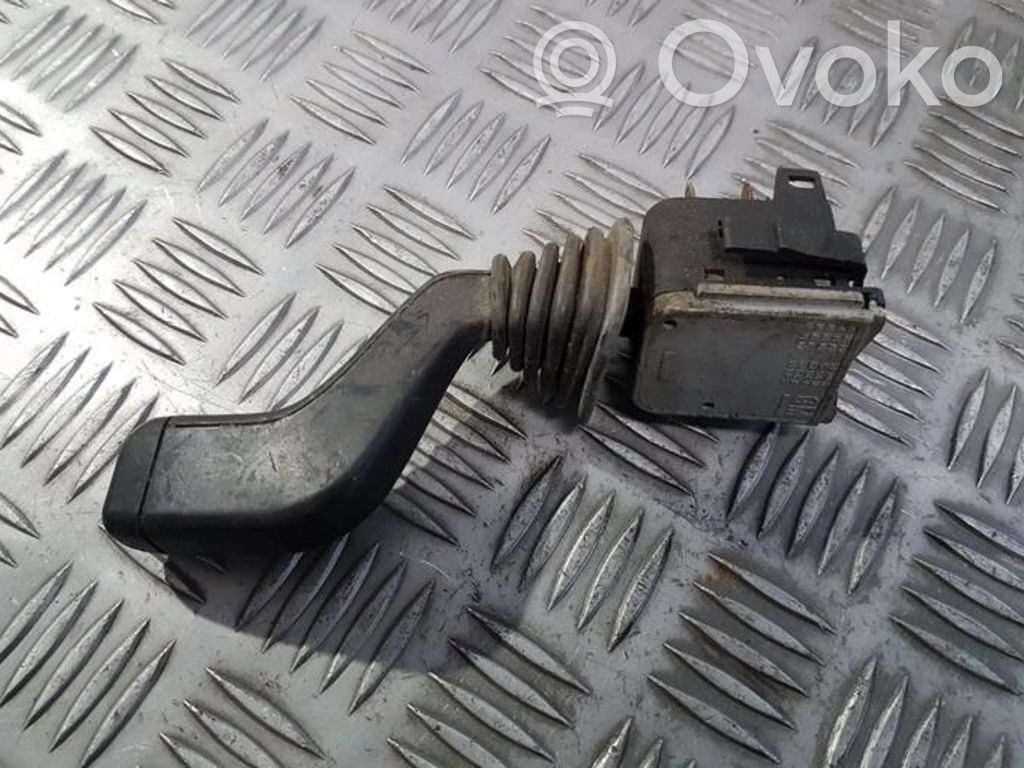 Opel Vectra B Leva indicatori 