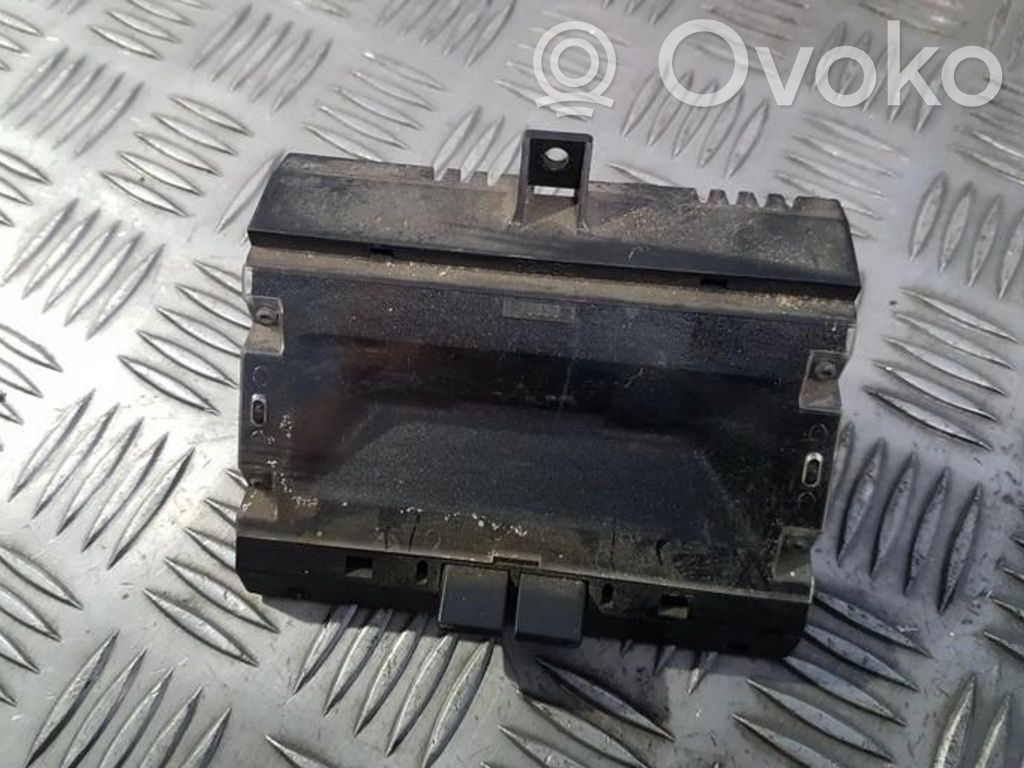 Renault Laguna I Monitor/display/piccolo schermo