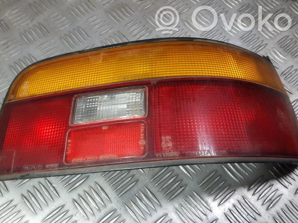 Toyota Corolla E90 Luci posteriori 