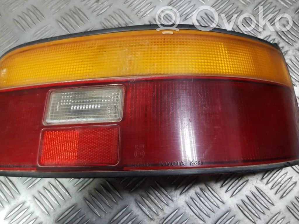 Lampa tylna   12295C,12295,12295,12295C,12295C,3307609R,3307609R