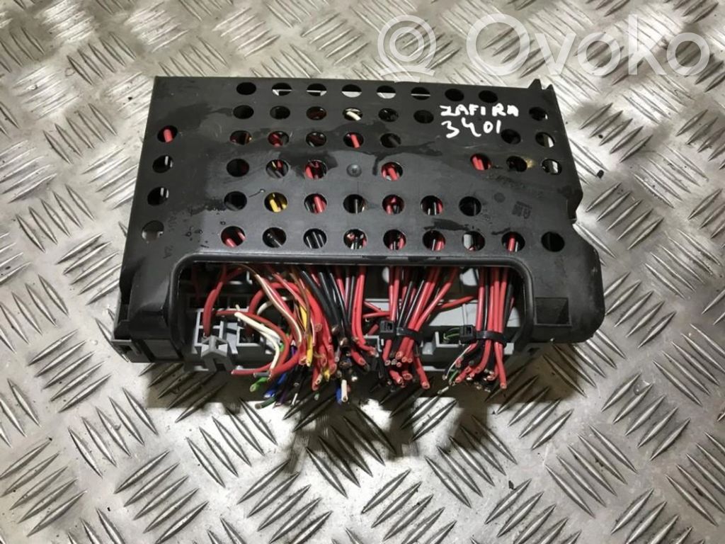 Sulakerasiasarja   24431677,24431677