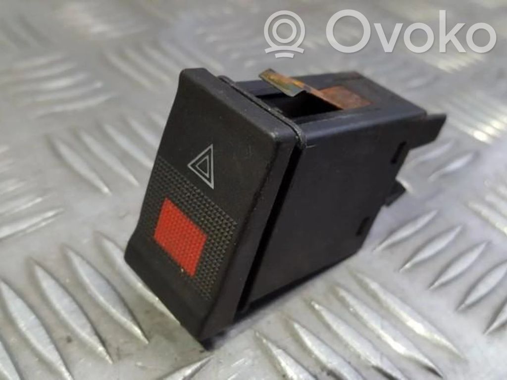 Audi 80 90 S2 B4 Interruttore luci di emergenza