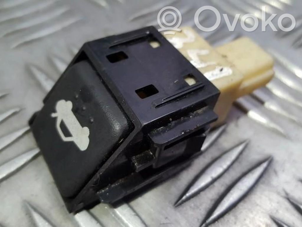 Tailgate opening switch   15A604,15A604