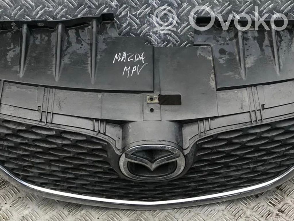 Mazda MPV Rejilla delantera 