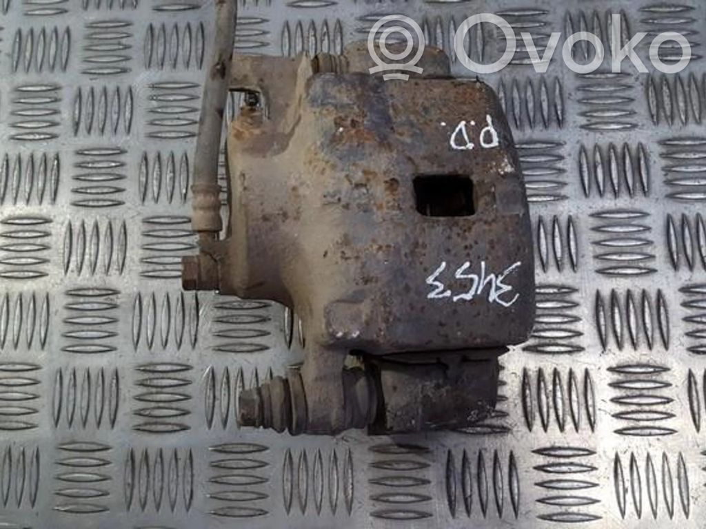 Étrier de frein avant